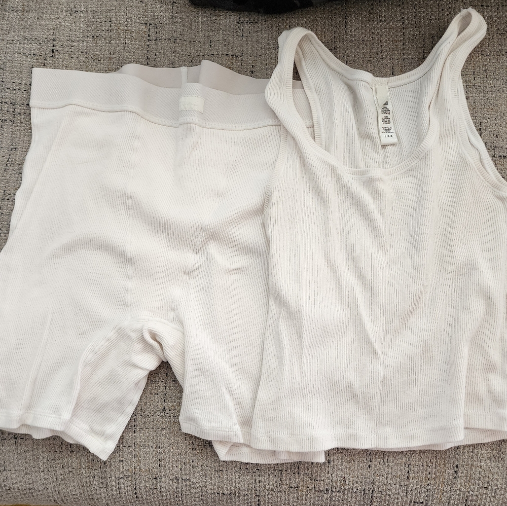 Skims cotton rib boxer and tank